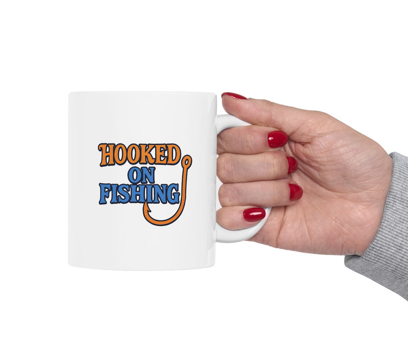 Angler’s Coffee Mug – Hooked on Fishing Design for Outdoors Enthusiasts