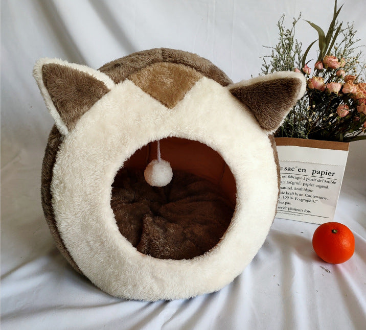 Winter pet cat house with velvet