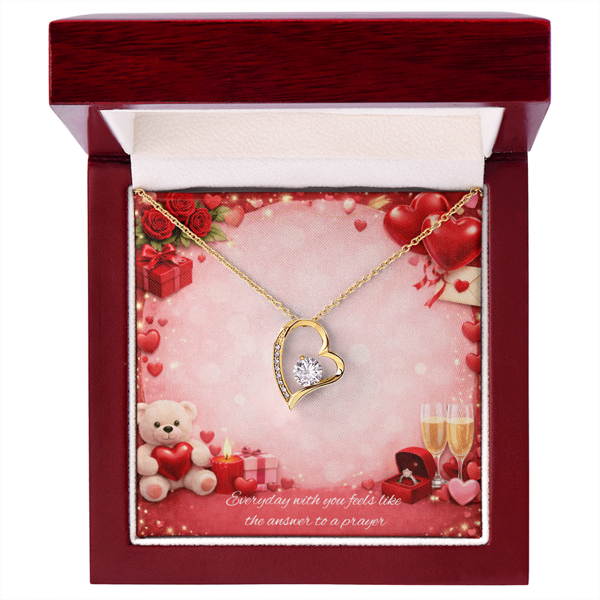 Forever Love Heart Pendant Necklace – Symbol of Eternal Love